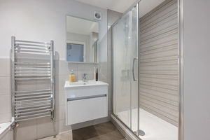 Photo 8- click for photo gallery